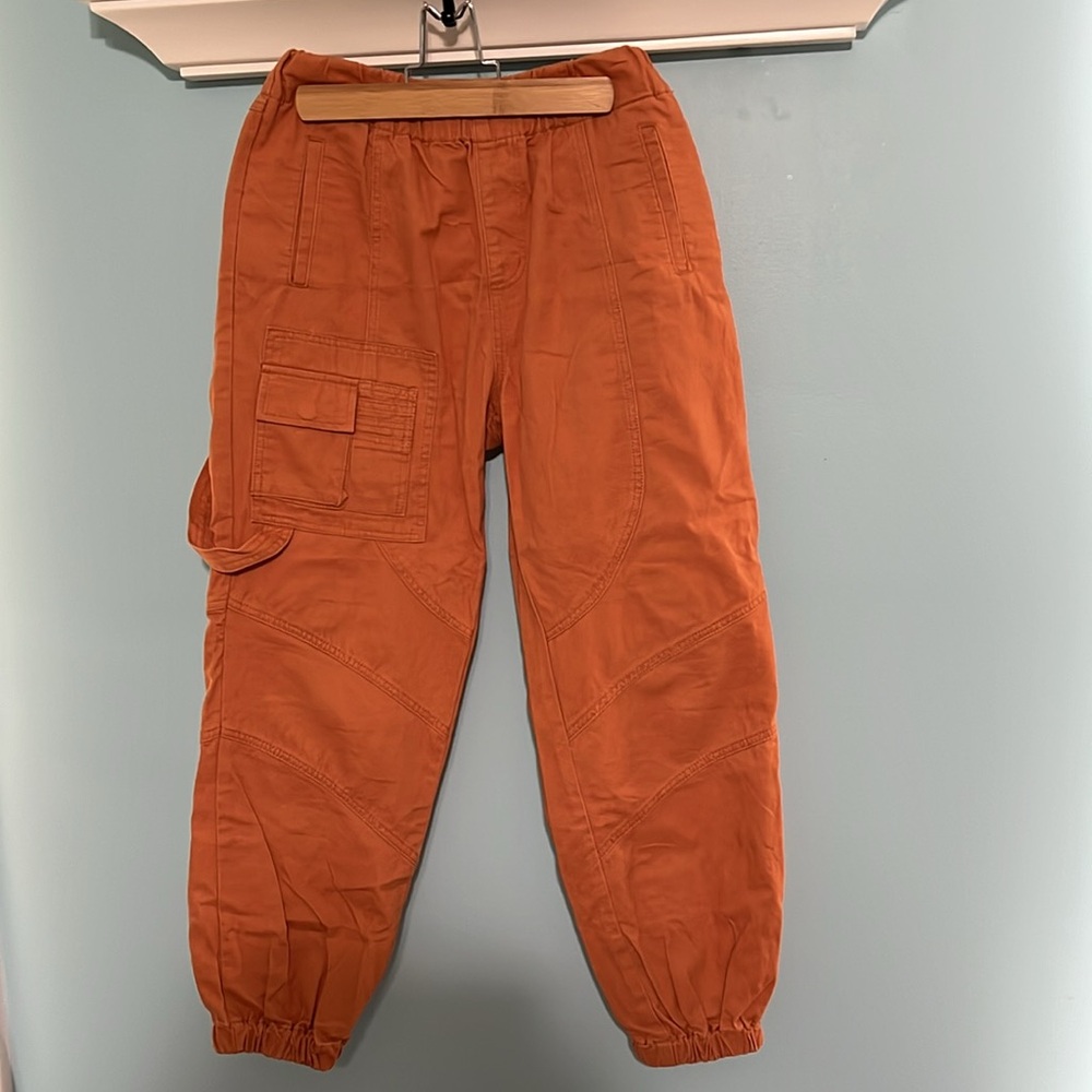 Forever 21 elastic waist pants. Size small.